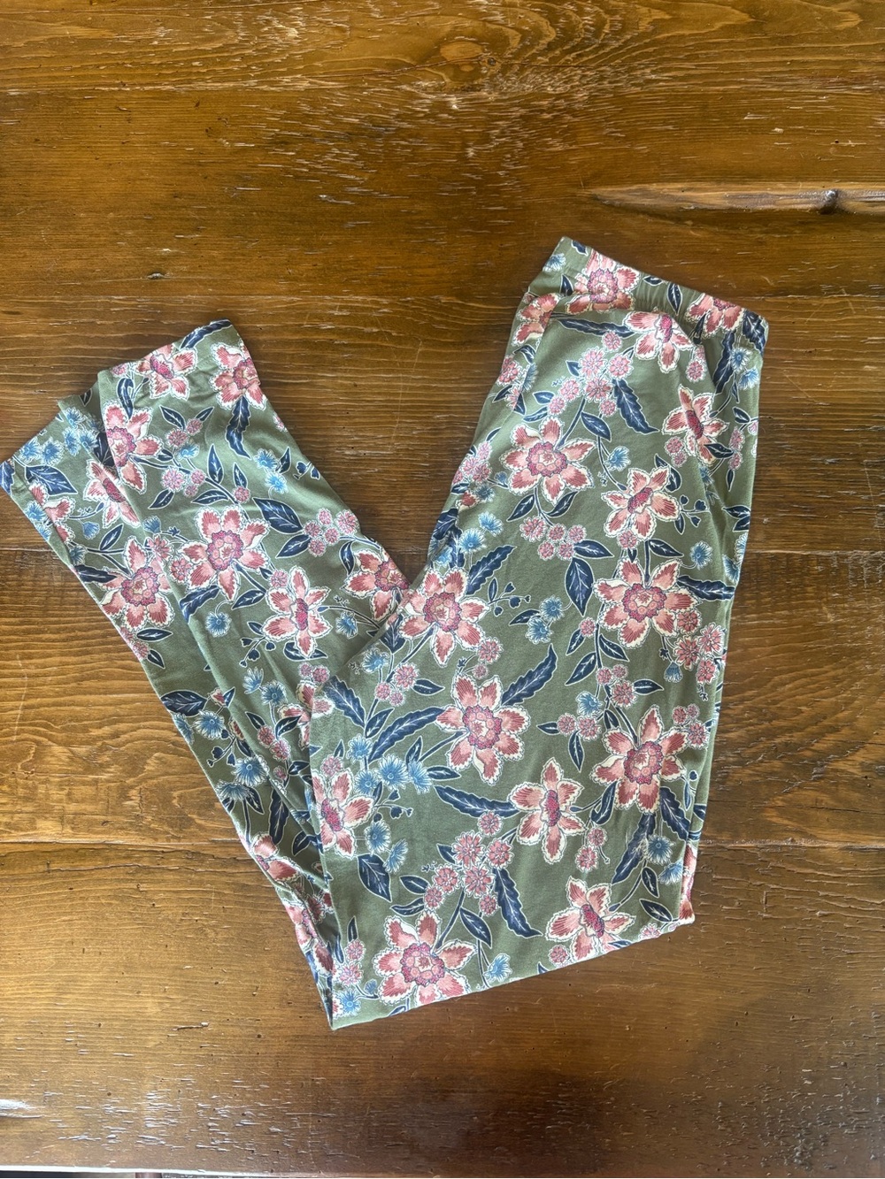 Floral Olive Green Leggings